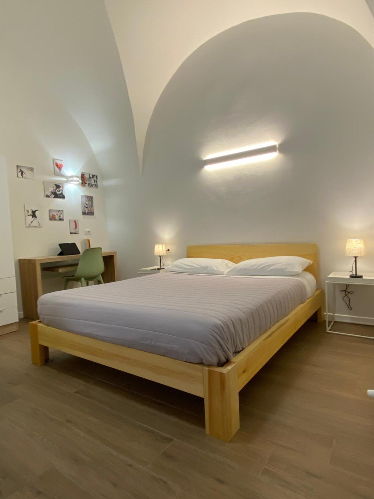 Residenza La Casetta - Casa Indipendente In Centro Foggia Eksteriør billede